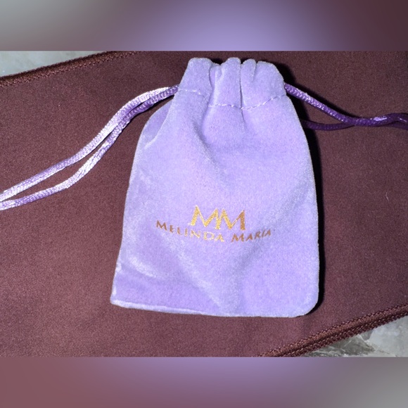 ✨ NEW - Melinda Maria Lotus Hand Chain | 18K Gold Plated | Celebrity Favorite ✨ - Picture 5 of 9